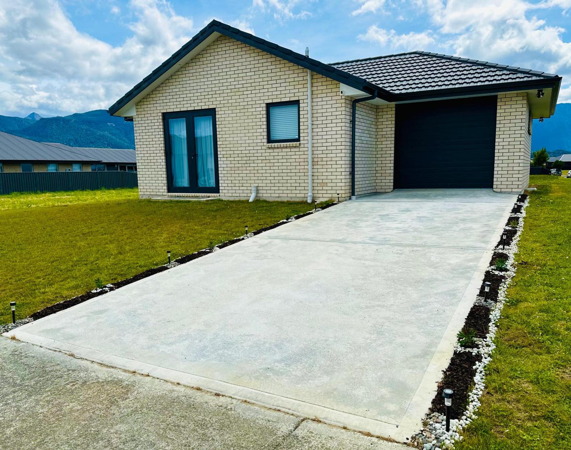 Holiday Home In Beautiful Te Anau Bagian luar foto